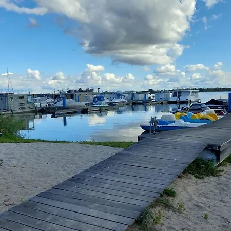 مكان تخييم Comtesse-camping Plauer